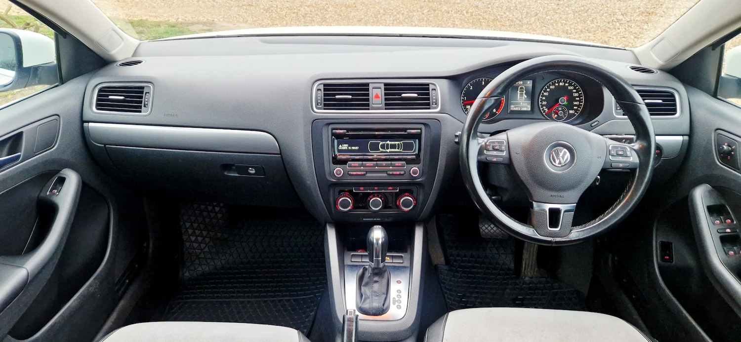 Used Volkswagen Jetta 2012 for sale - 77673944: Photo 10