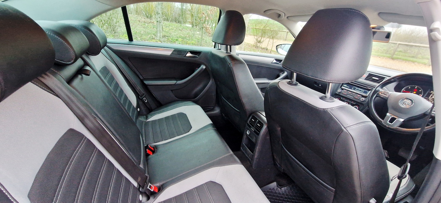 Used Volkswagen Jetta 2012 for sale - 77673944: Photo 11