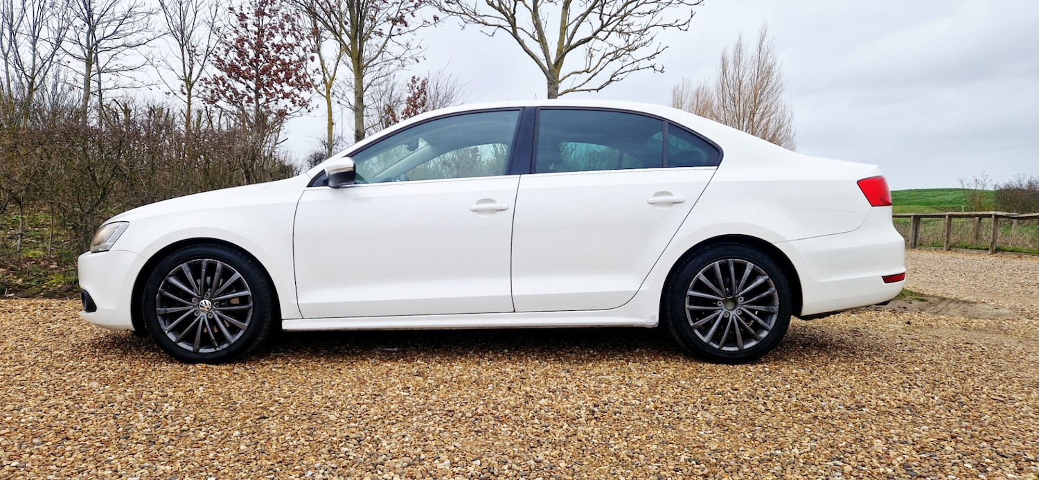 Used Volkswagen Jetta 2012 for sale - 77673944: Photo 5