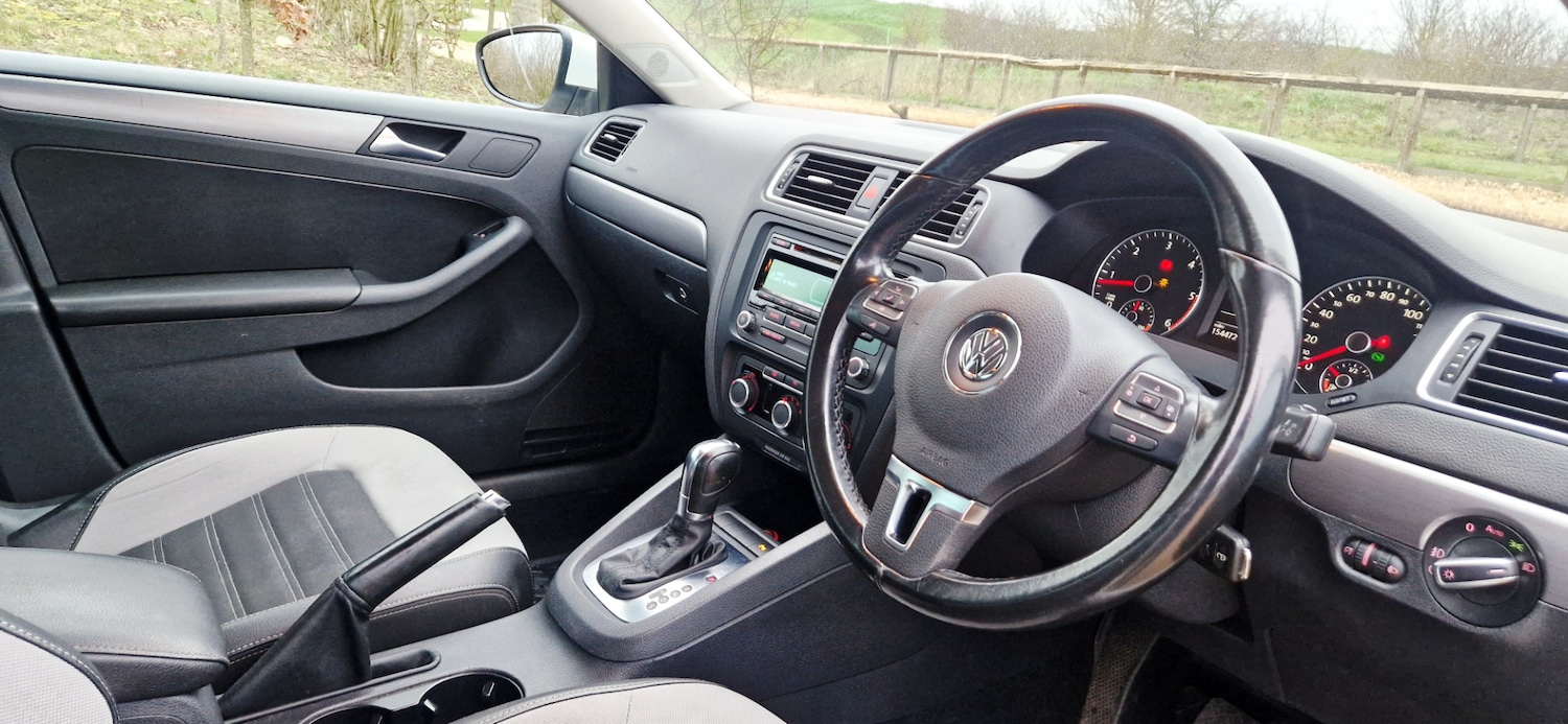 Used Volkswagen Jetta 2012 for sale - 77673944: Photo 9