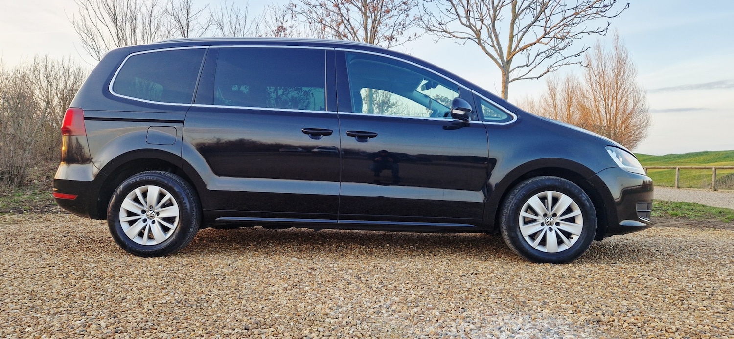 Used Volkswagen Sharan 2017 for sale - 77740309: Photo 11