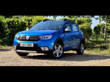 Used Dacia Sandero Stepway 2017 for sale - 74619176: Photo