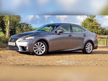 2014 (14) - 300h Luxury 4dr CVT Auto