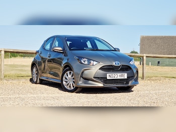 Used Toyota Yaris 2023 for sale - 79237871: Photo