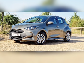 Used Toyota Yaris 2023 for sale - 79237871: Photo