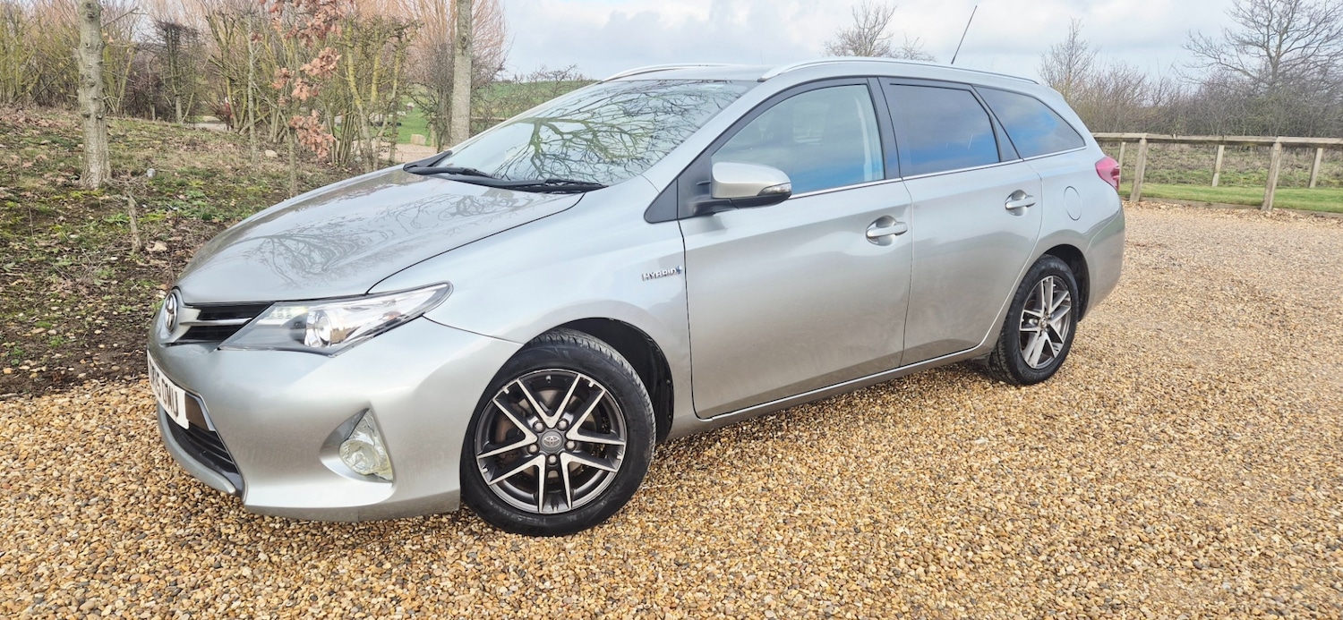 Used Toyota Auris 2015 for sale - 77370856: Photo 4