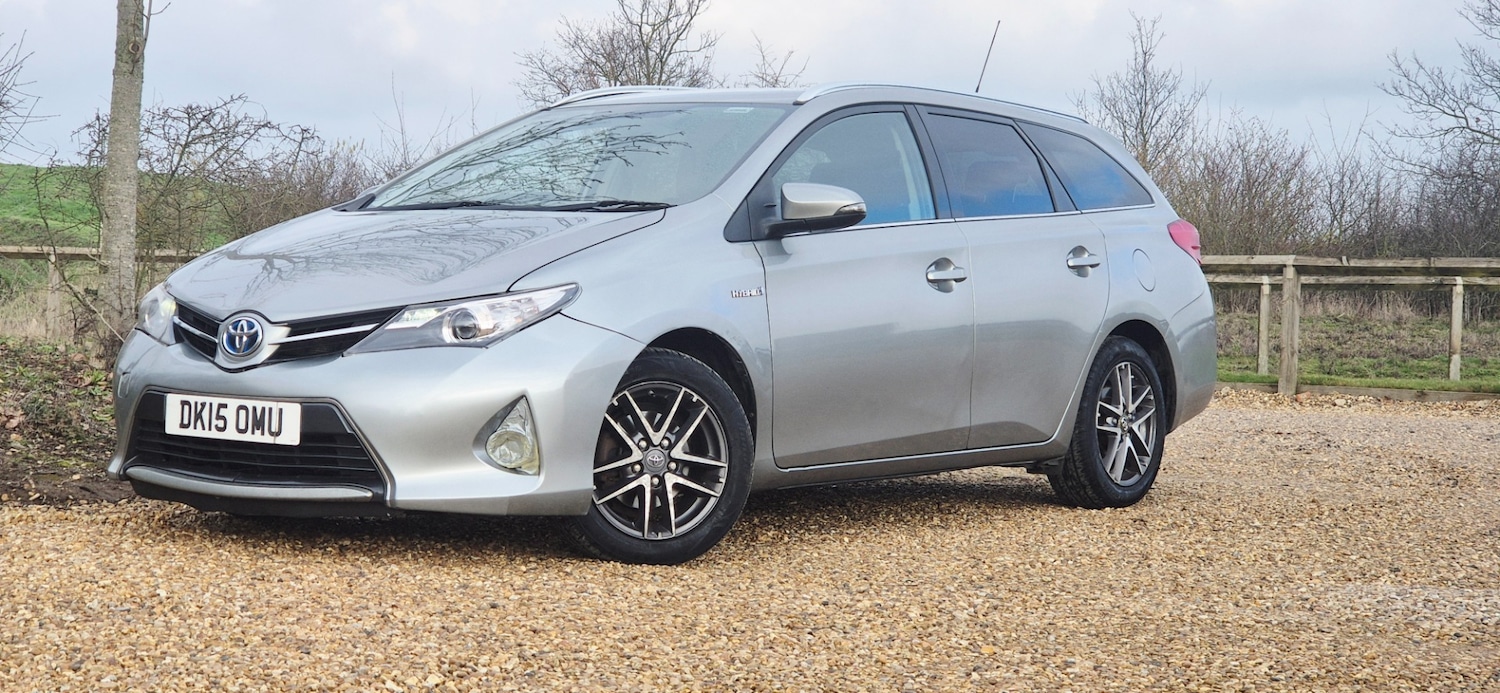 Used Toyota Auris 2015 for sale - 77370856: Photo 5