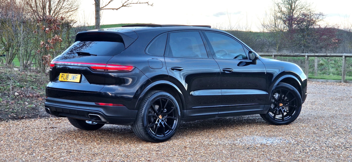 Used Porsche Cayenne 2018 for sale - 76912598: Photo 16