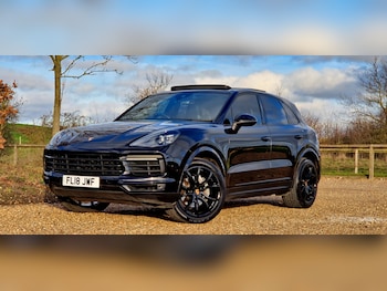 2018 (18) - 5dr Tiptronic S