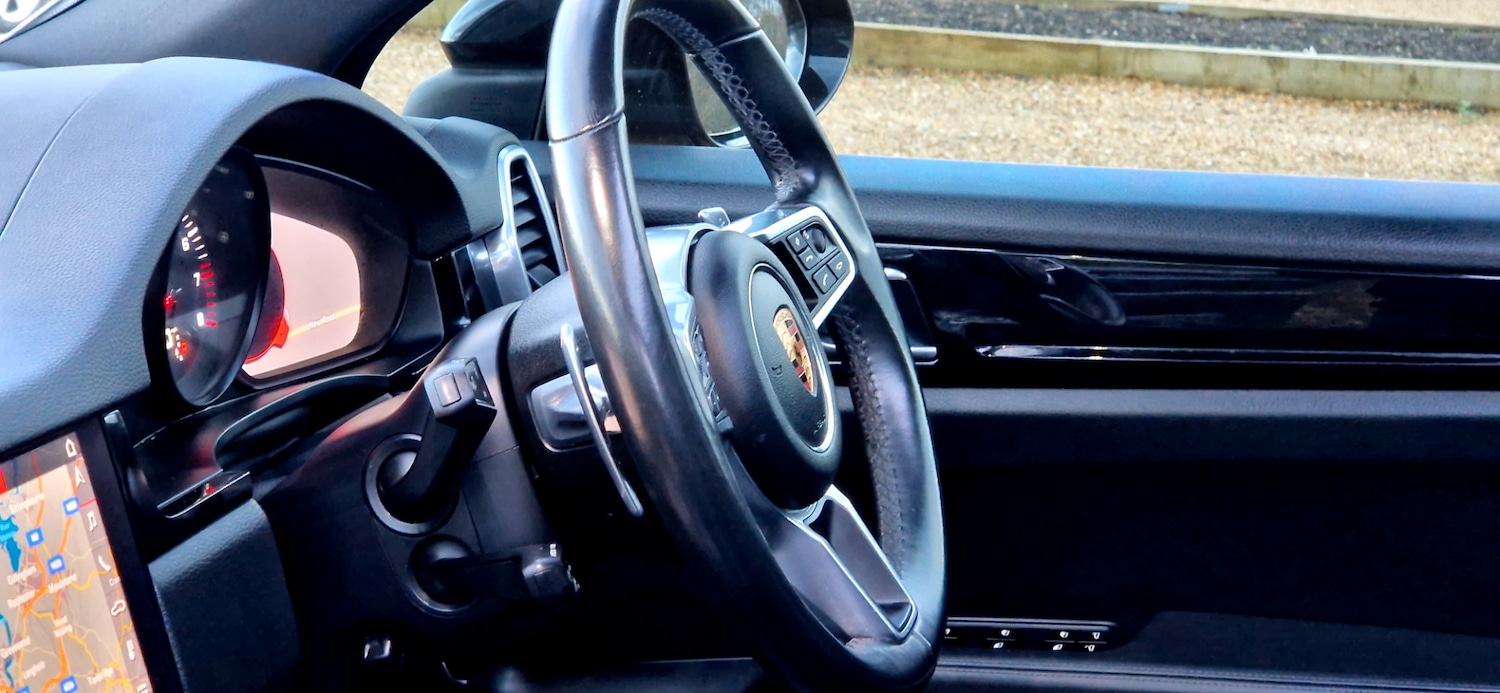 Used Porsche Cayenne 2018 for sale - 76912598: Photo 33