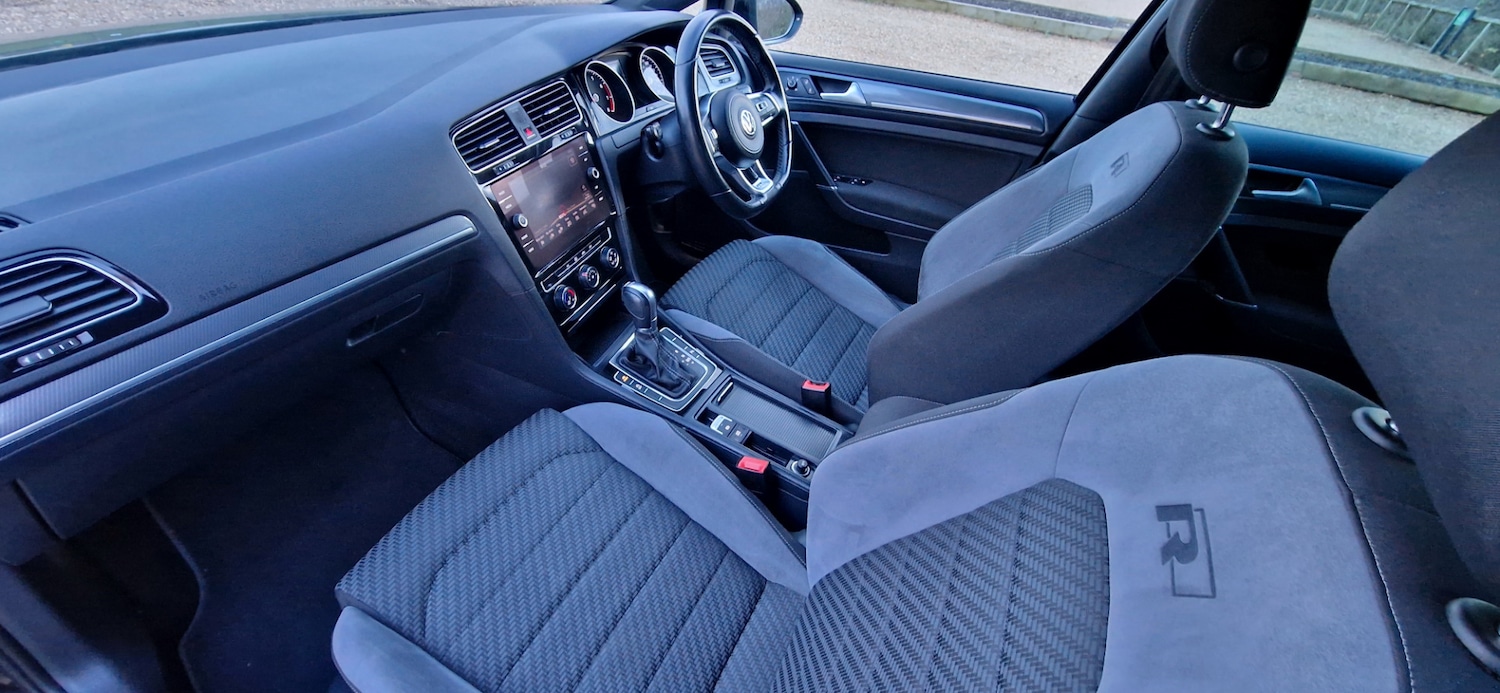 Used Volkswagen Golf 2018 for sale - 76912592: Photo 11