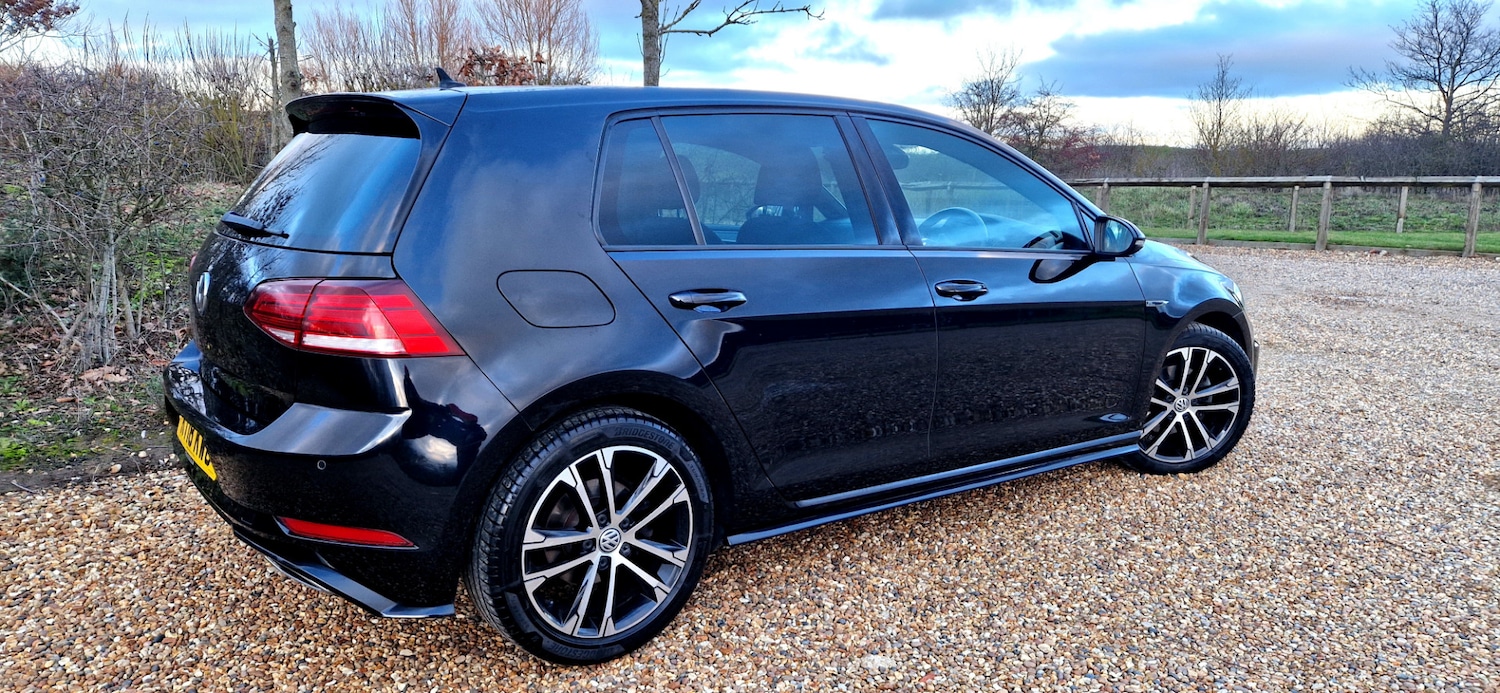 Used Volkswagen Golf 2018 for sale - 76912592: Photo 21