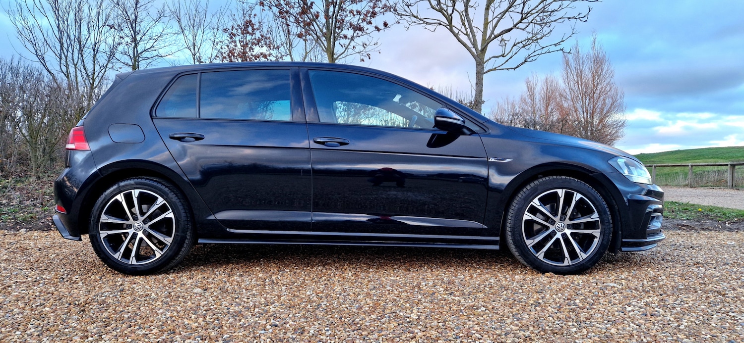 Used Volkswagen Golf 2018 for sale - 76912592: Photo 3