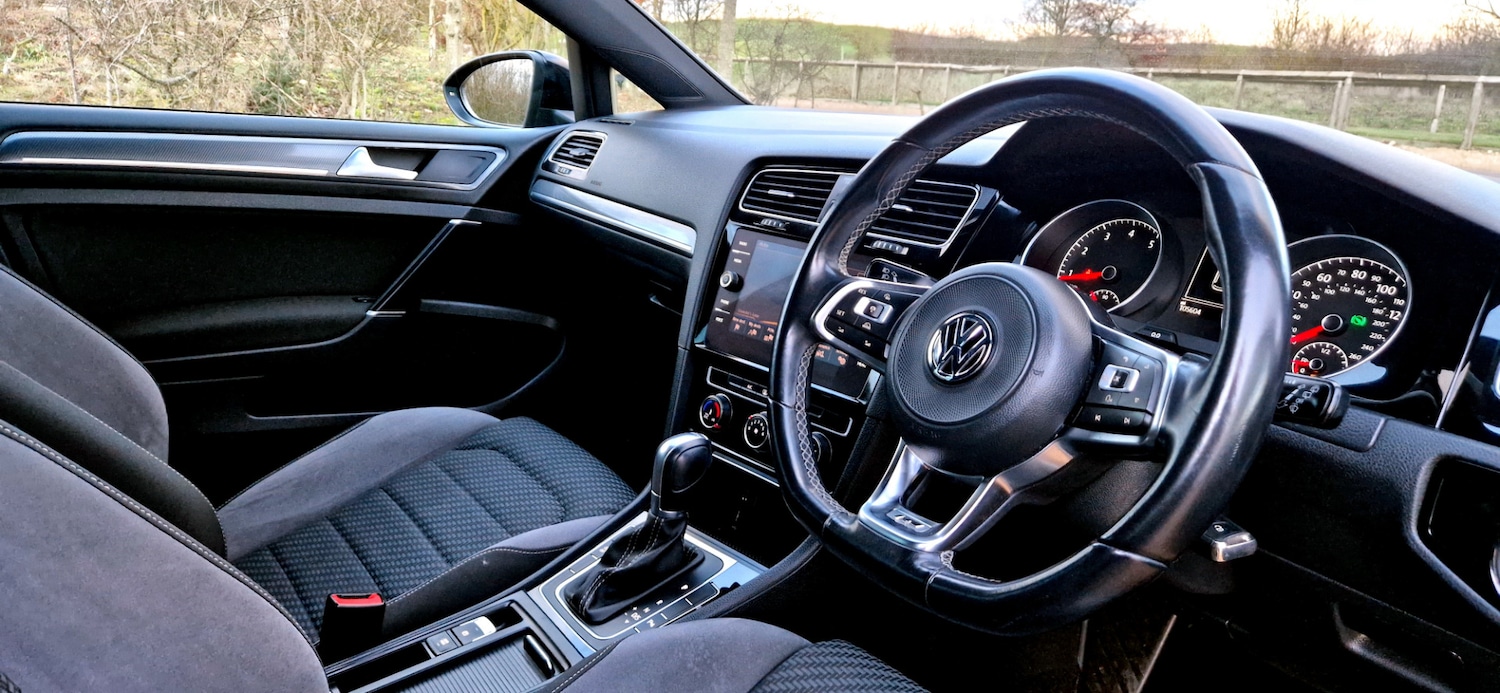 Used Volkswagen Golf 2018 for sale - 76912592: Photo 8
