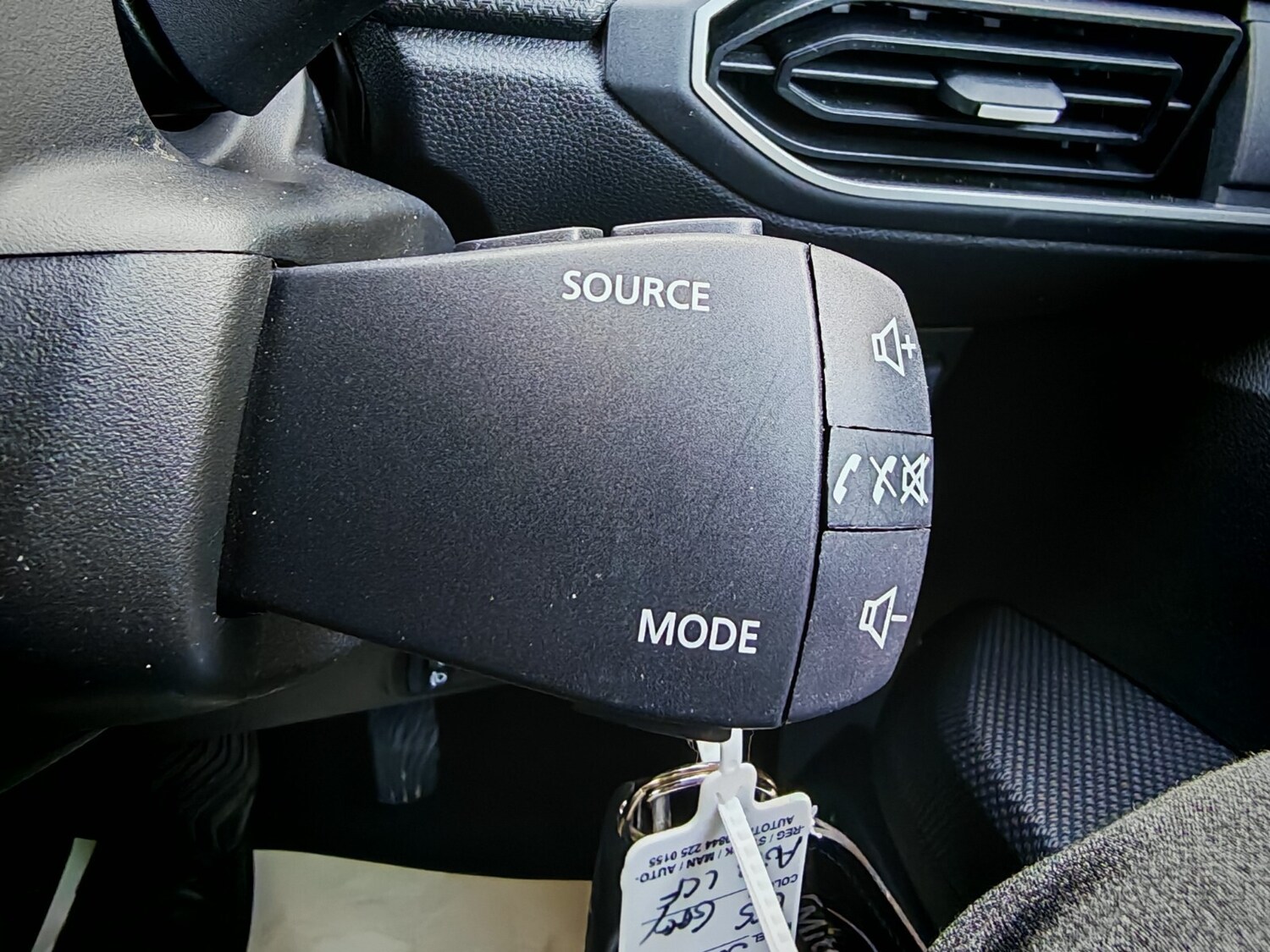 Used Dacia Sandero 2023 for sale - 76203643: Photo 14
