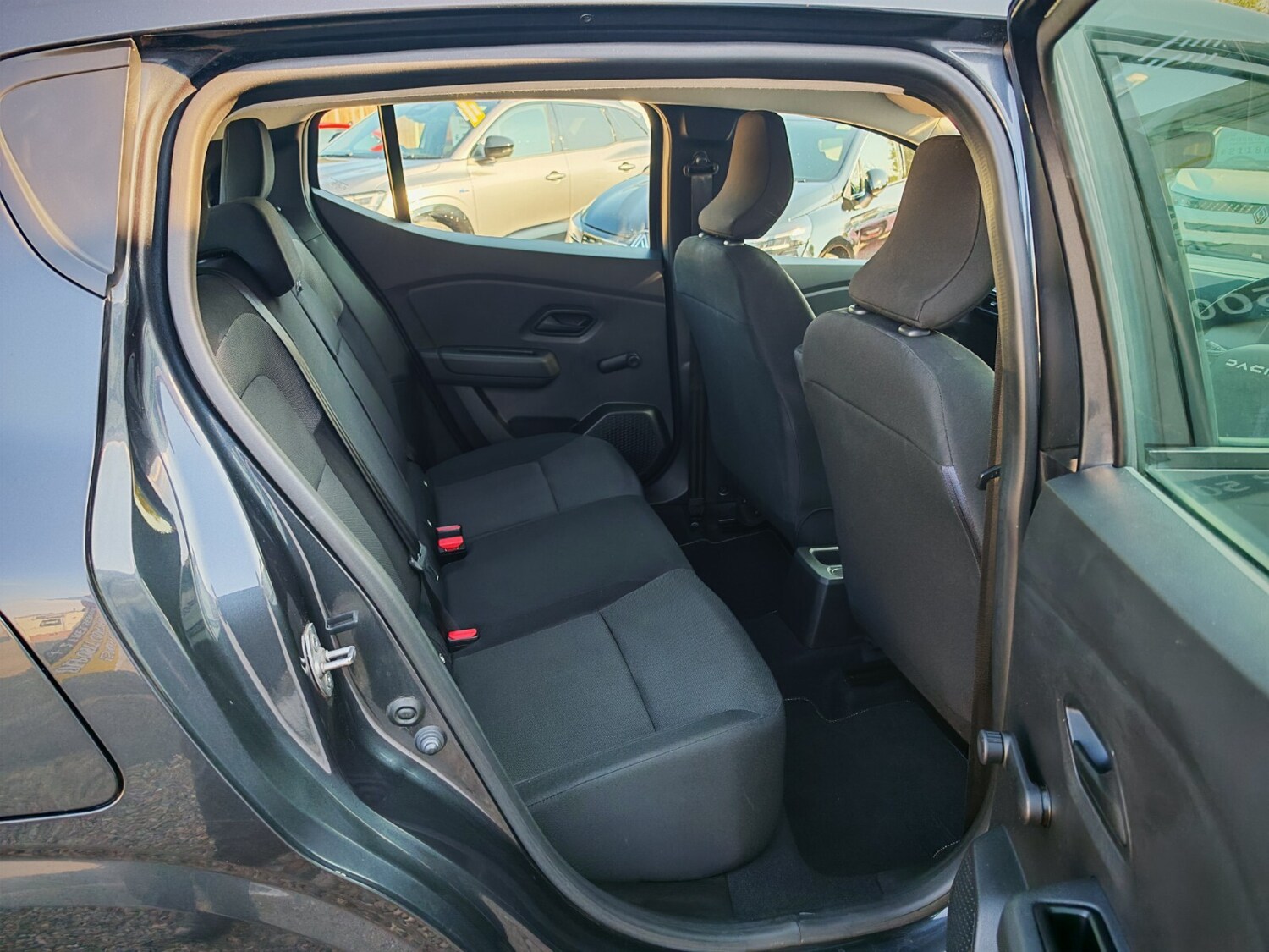 Used Dacia Sandero 2023 for sale - 76203643: Photo 8