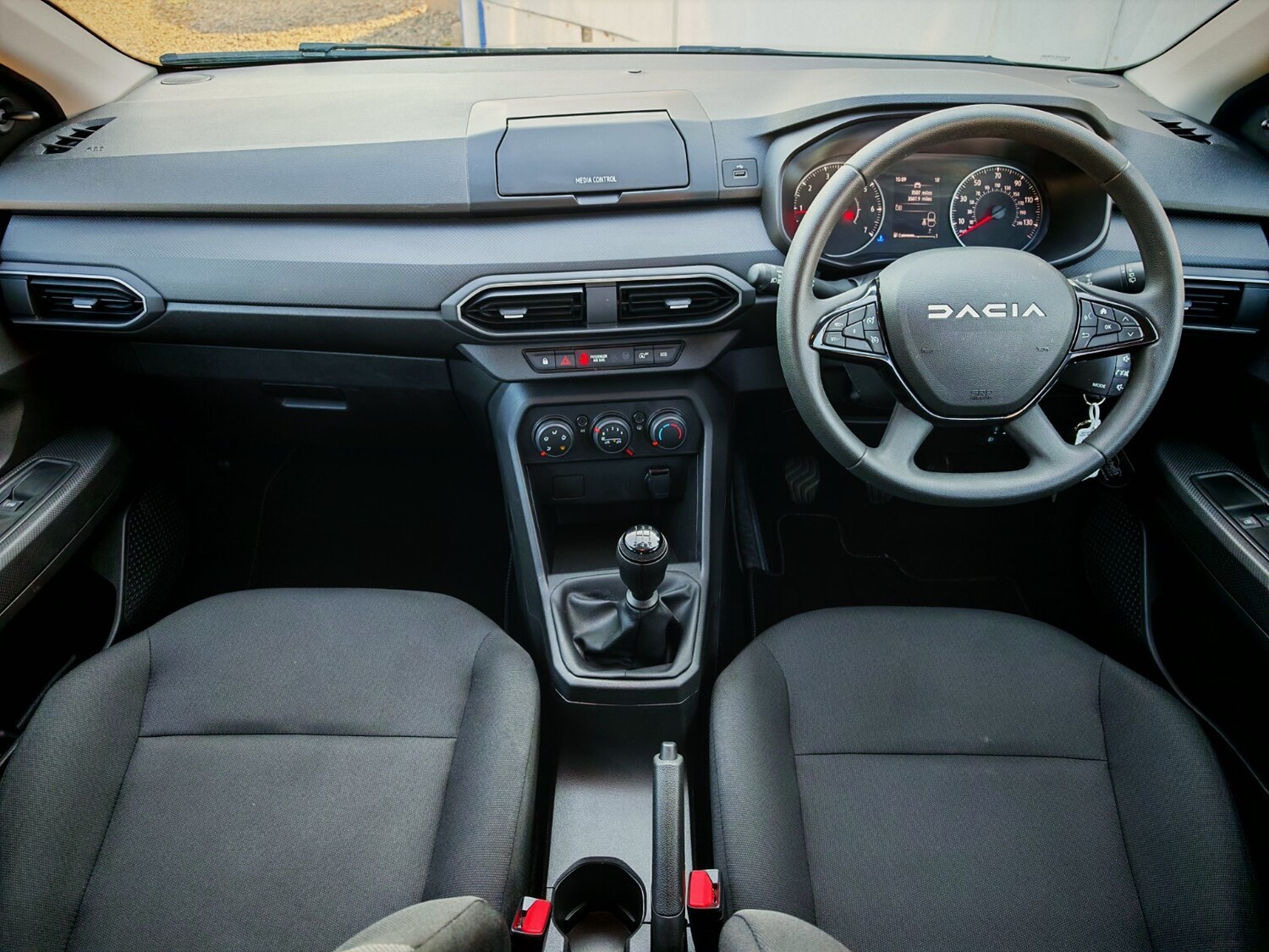 Used Dacia Sandero 2023 for sale - 76203643: Photo 9