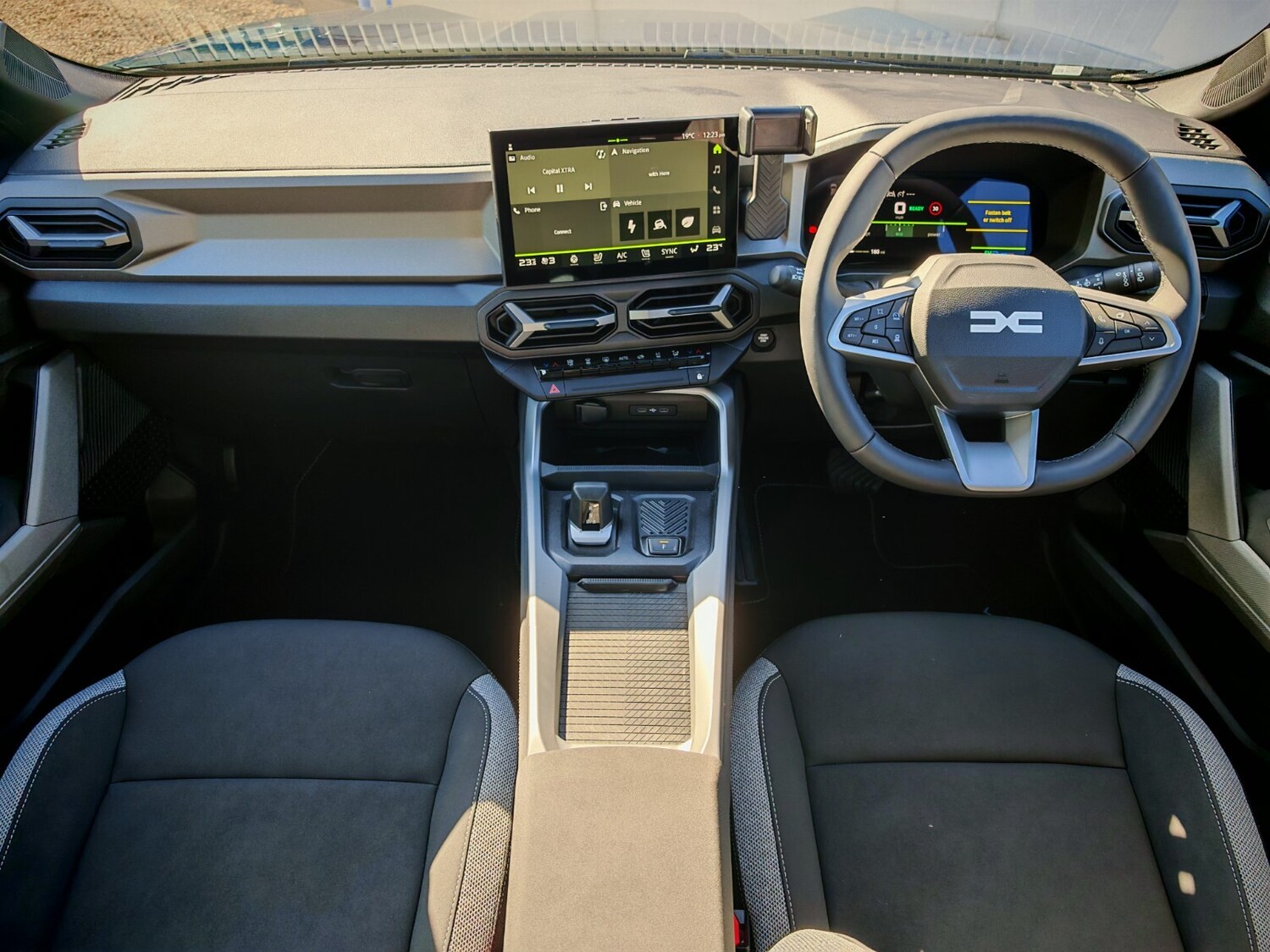 Used Dacia Bigster 2025 for sale - 76204011: Photo 11