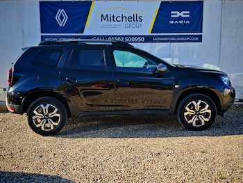 Used Dacia Duster 2023 for sale - 76869558: Photo