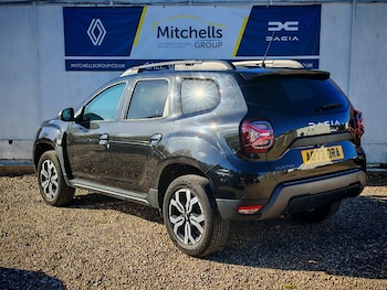 Used Dacia Duster 2023 for sale - 76869558: Photo