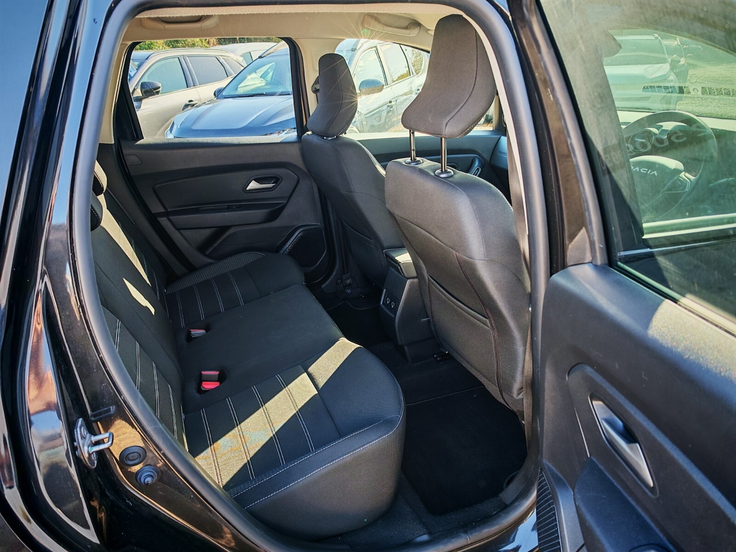 Used Dacia Duster 2023 for sale - 76869558: Photo 8