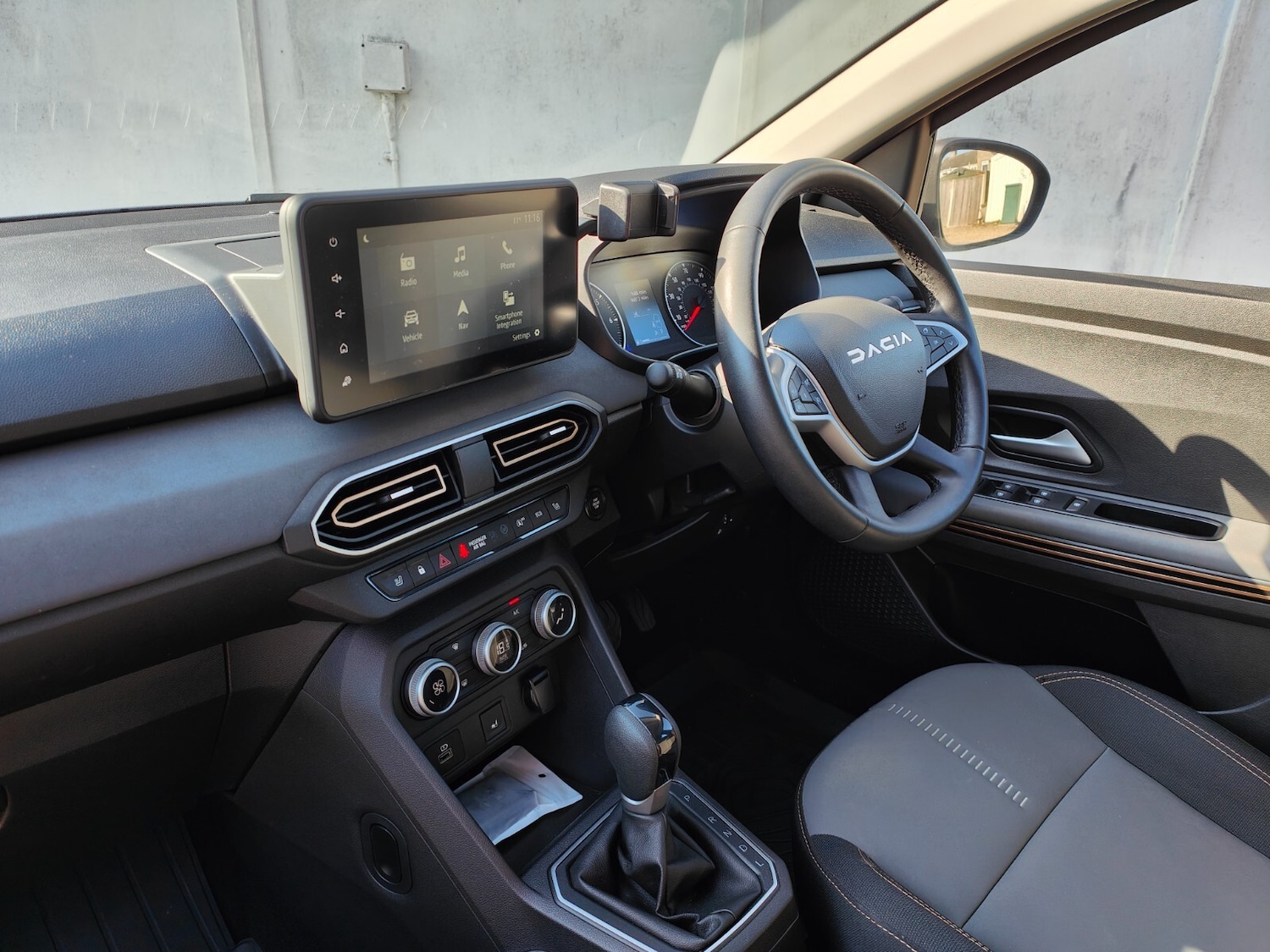 Used Dacia Sandero Stepway 2023 for sale - 76203736: Photo 6