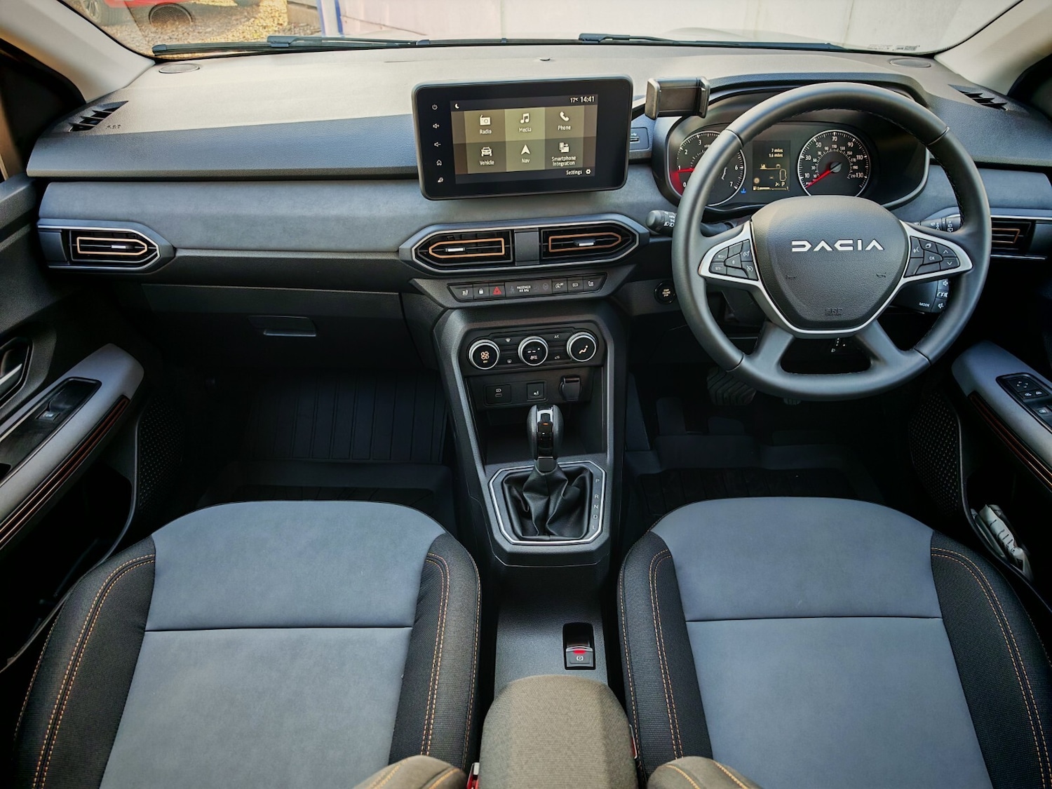 Used Dacia Sandero Stepway 2025 for sale - 77010204: Photo 10