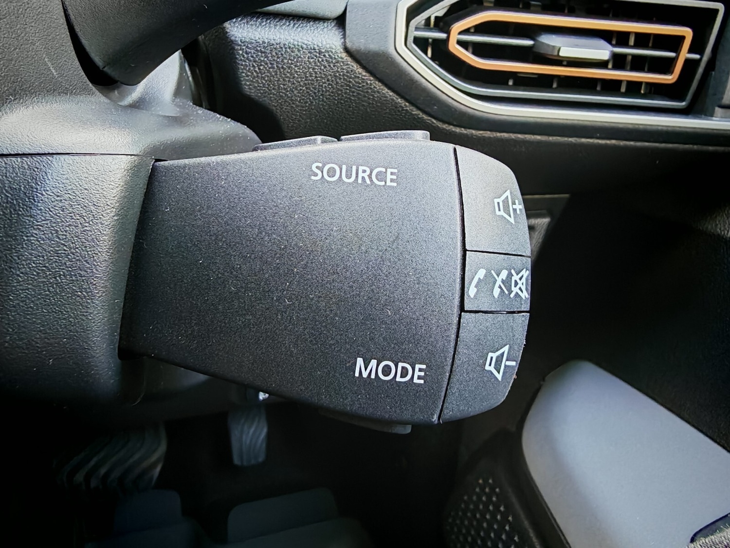 Used Dacia Sandero Stepway 2025 for sale - 77010204: Photo 18