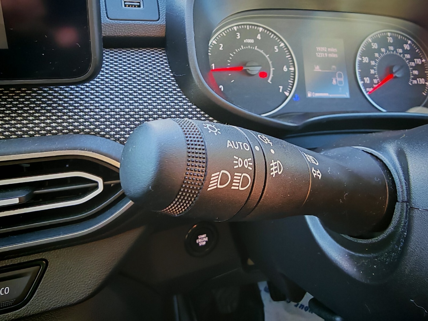 Used Dacia Jogger 2023 for sale - 76872409: Photo 19