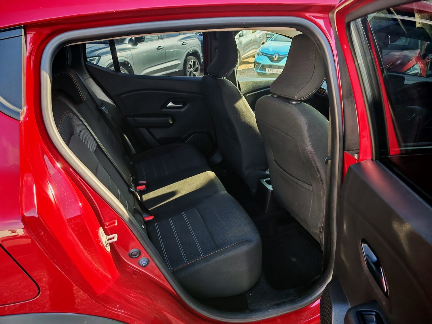 Used Dacia Sandero Stepway 2022 for sale - 76868526: Photo 9