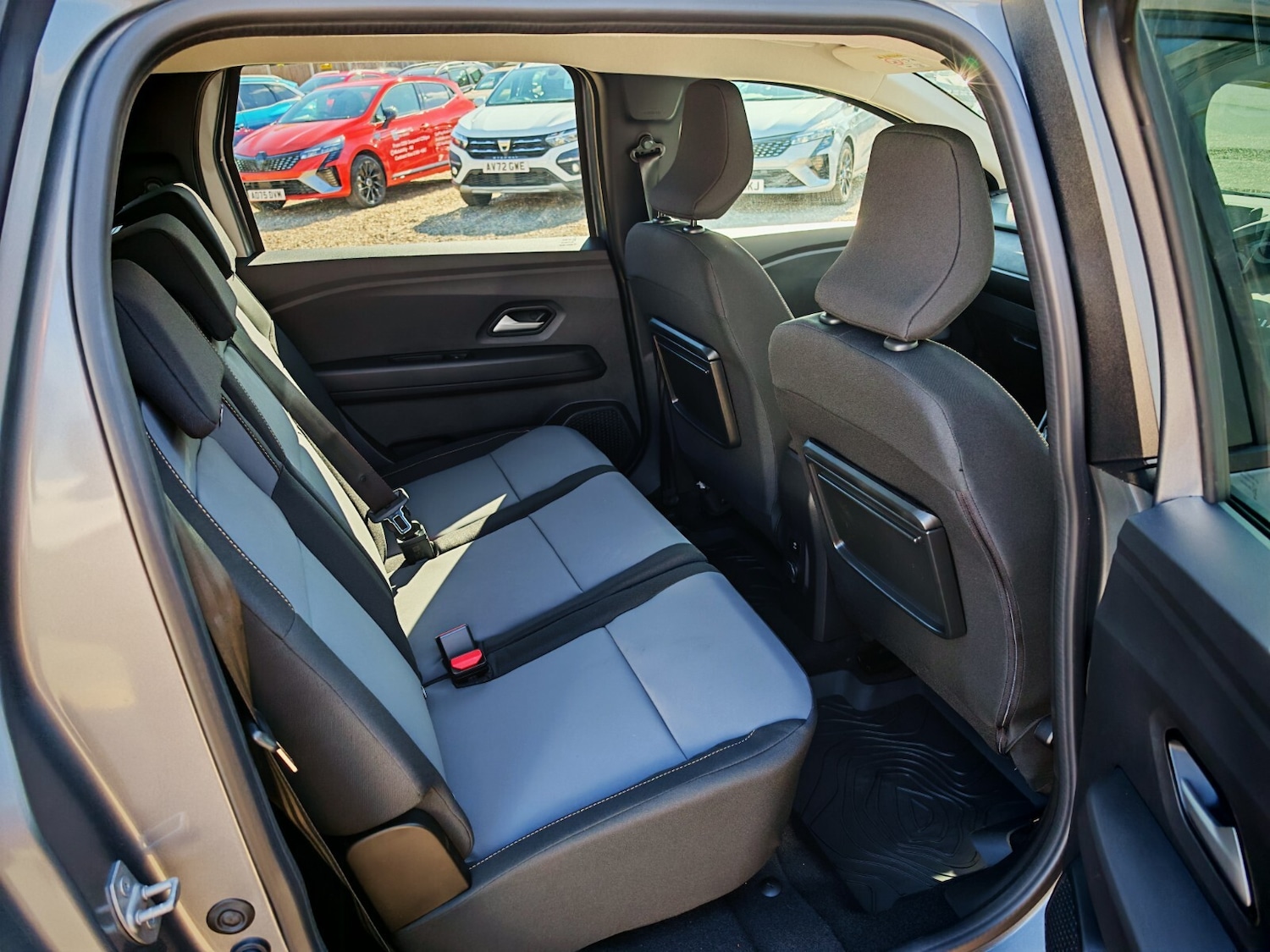 Used Dacia Jogger 2025 for sale - 76870976: Photo 9