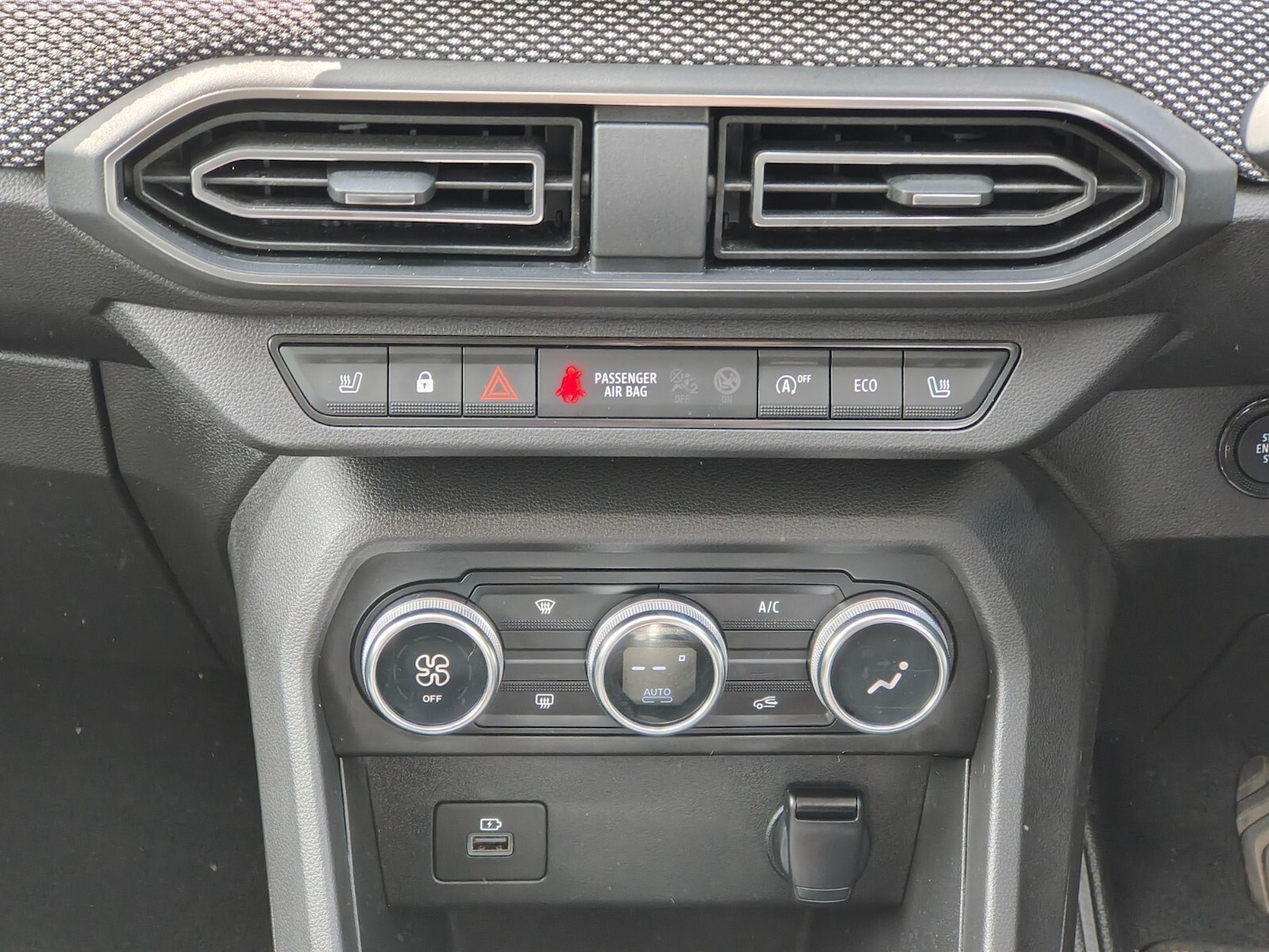 Used Dacia Jogger 2023 for sale - 76204006: Photo 11