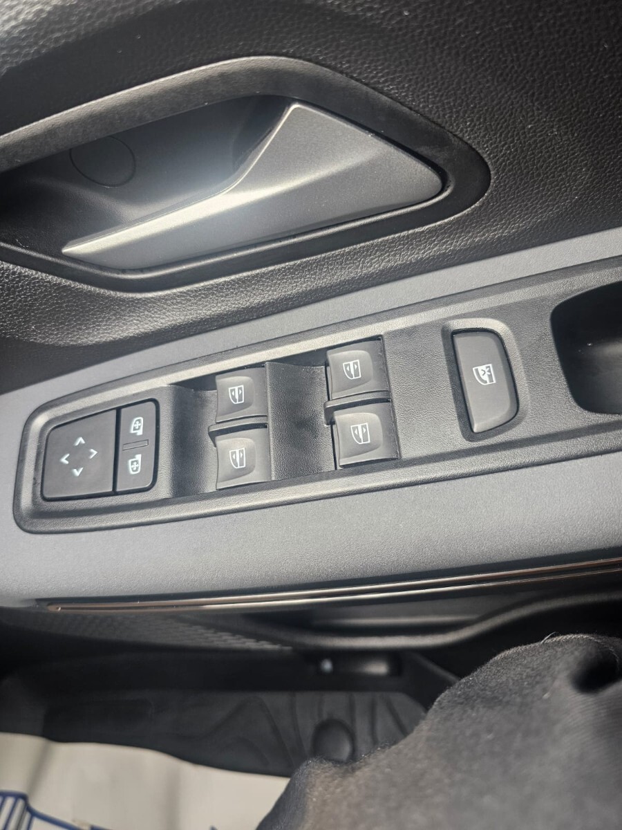 Used Dacia Sandero Stepway 2025 for sale - 76873531: Photo 15