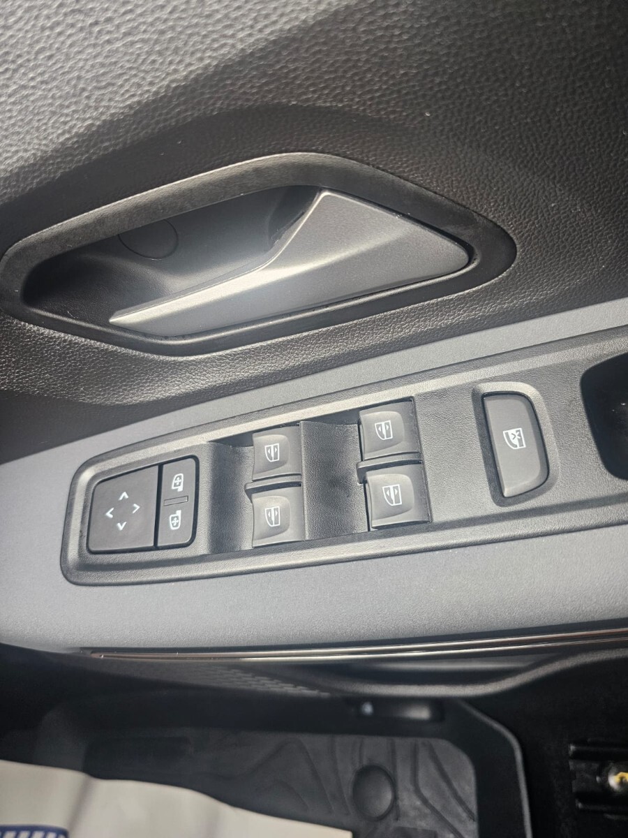 Used Dacia Sandero Stepway 2025 for sale - 76873531: Photo 16