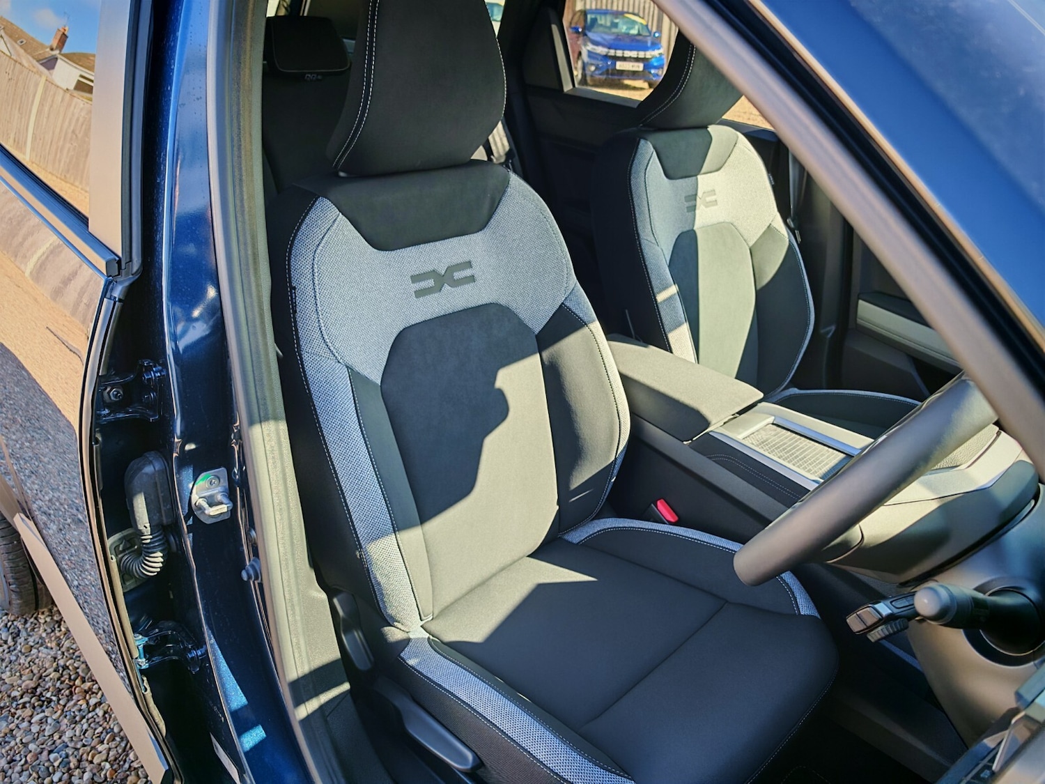 Used Dacia Bigster 2025 for sale - 76870944: Photo 18