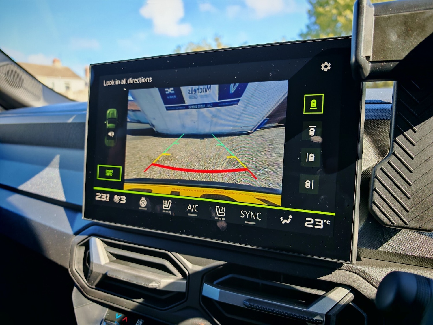 Used Dacia Bigster 2025 for sale - 76870944: Photo 24