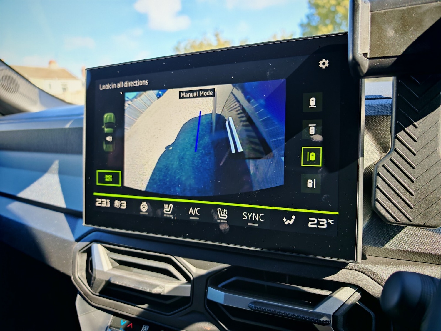 Used Dacia Bigster 2025 for sale - 76870944: Photo 26