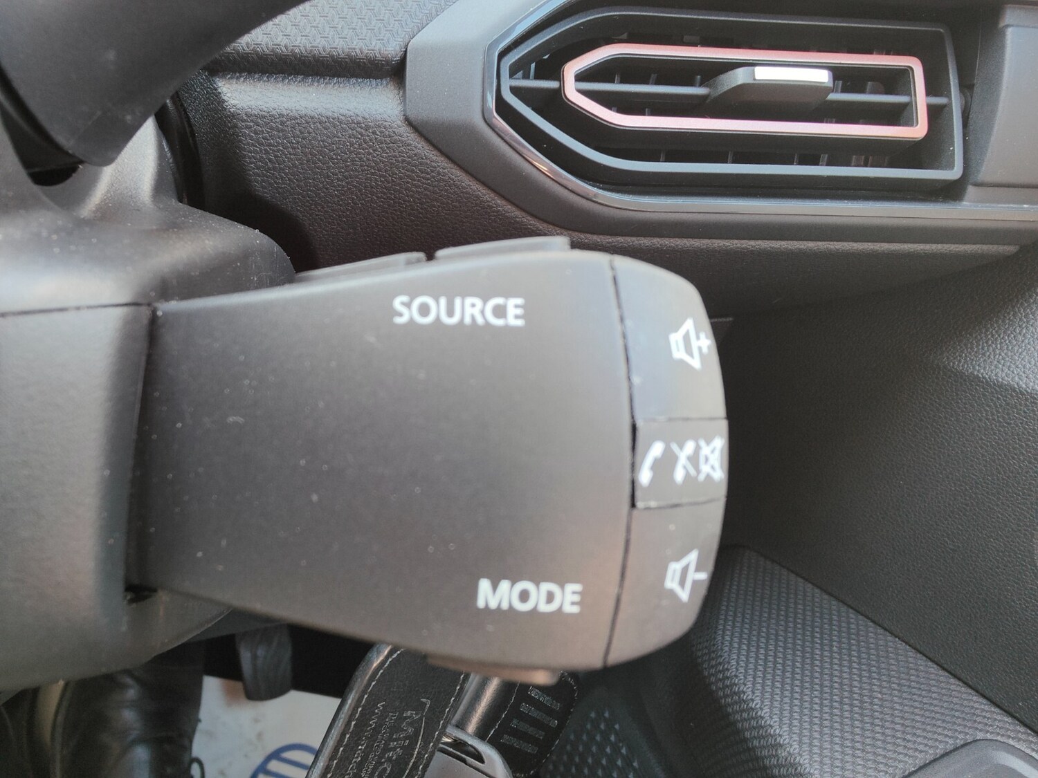 Used Dacia Sandero Stepway 2023 for sale - 76203604: Photo 14