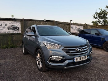 Used Hyundai Santa Fe 2016 for sale - 78999814: Photo