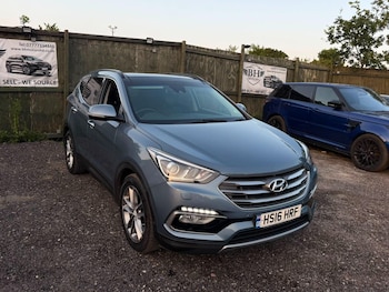 Used Hyundai Santa Fe 2016 for sale - 78999814: Photo