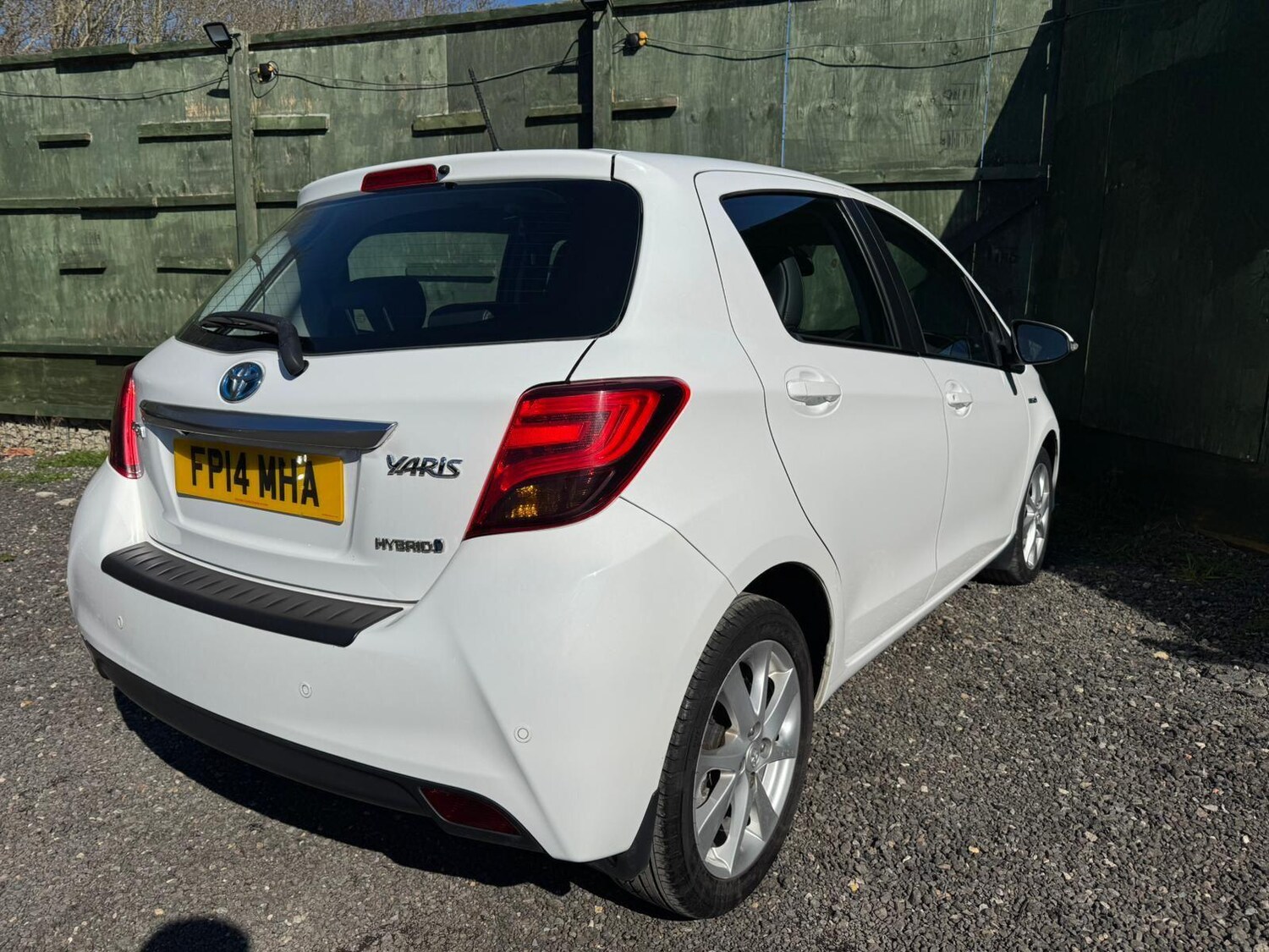 Used Toyota Yaris for sale - 77940445: Photo 18