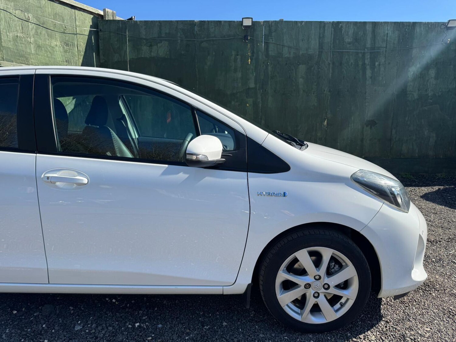 Used Toyota Yaris for sale - 77940445: Photo 23