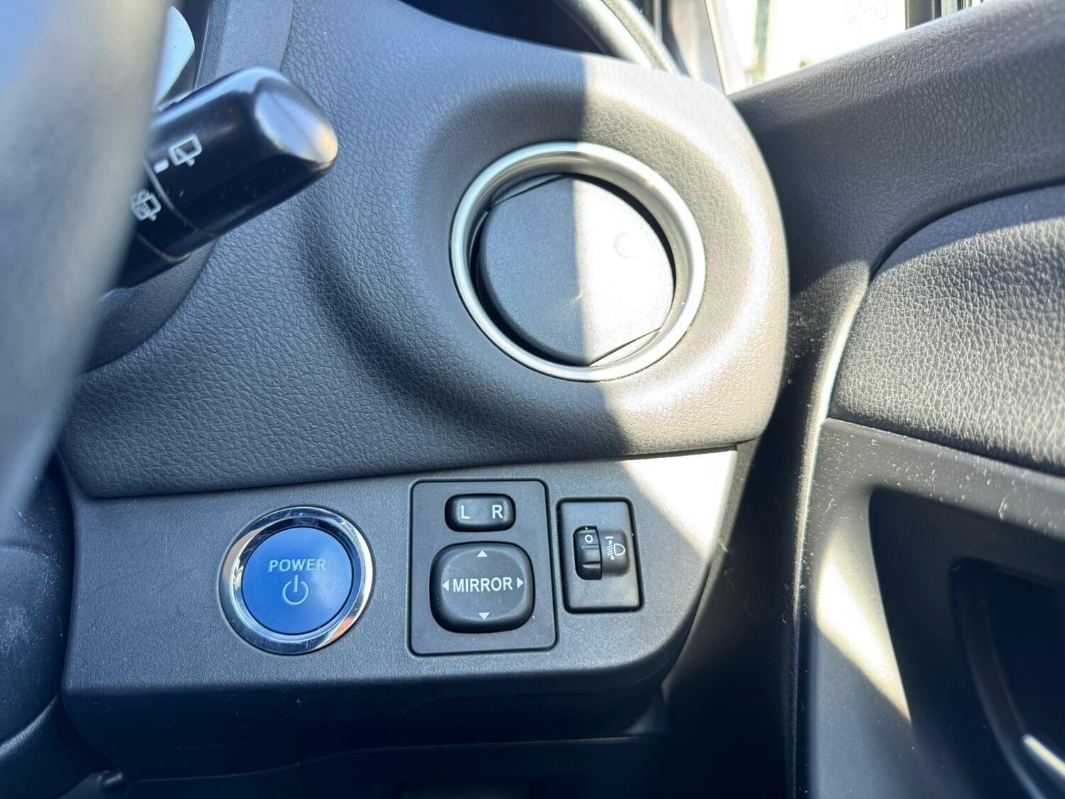 Used Toyota Yaris for sale - 77940445: Photo 37