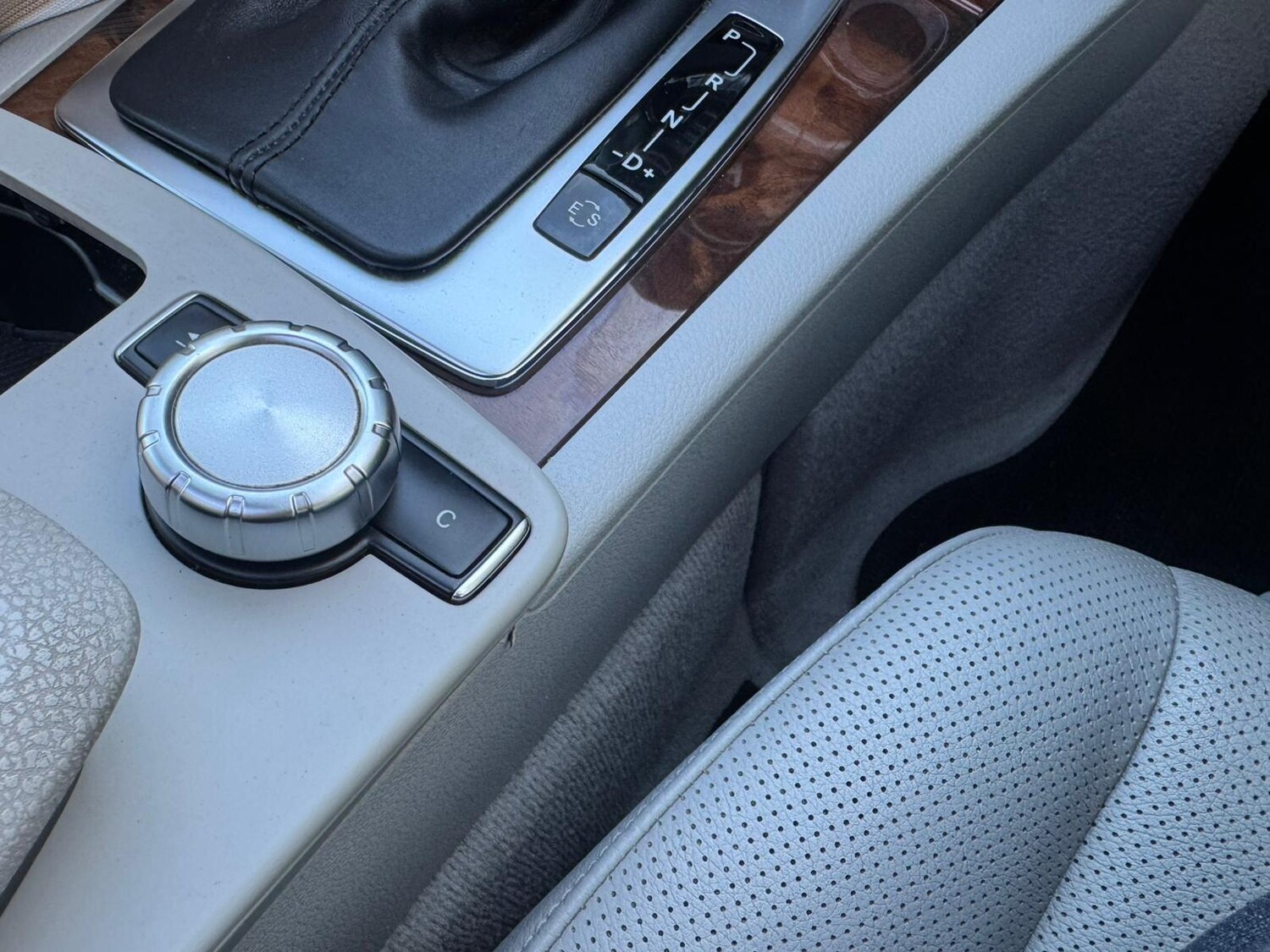 Used Mercedes-Benz C Class 2011 for sale - 78020055: Photo 37