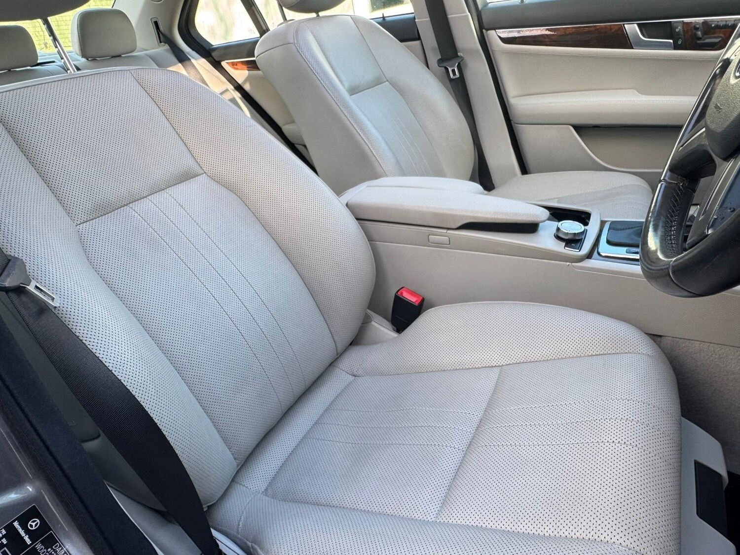 Used Mercedes-Benz C Class 2011 for sale - 78020055: Photo 38