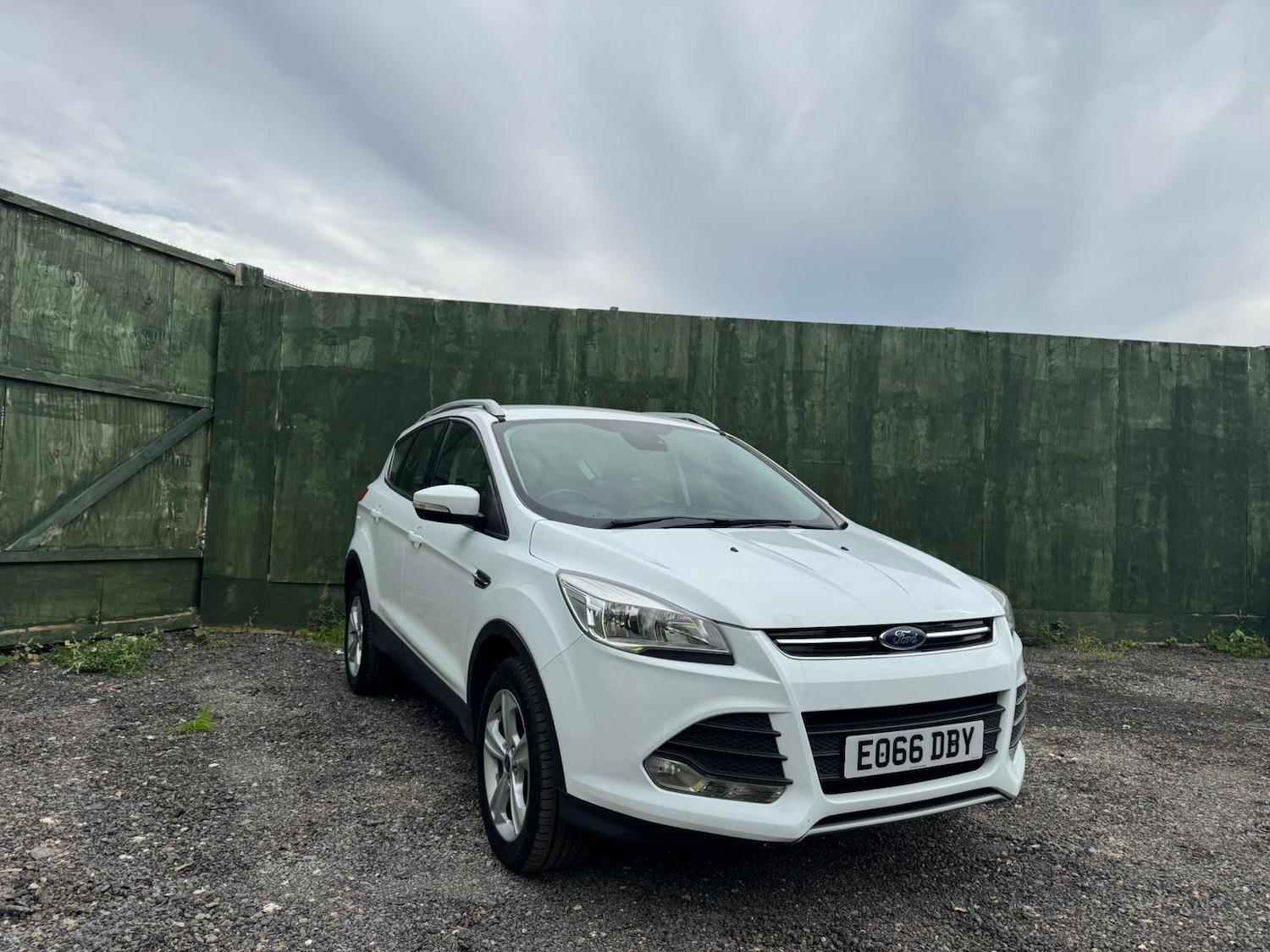 Used Ford Kuga 2016 for sale - 77290705: Photo 1