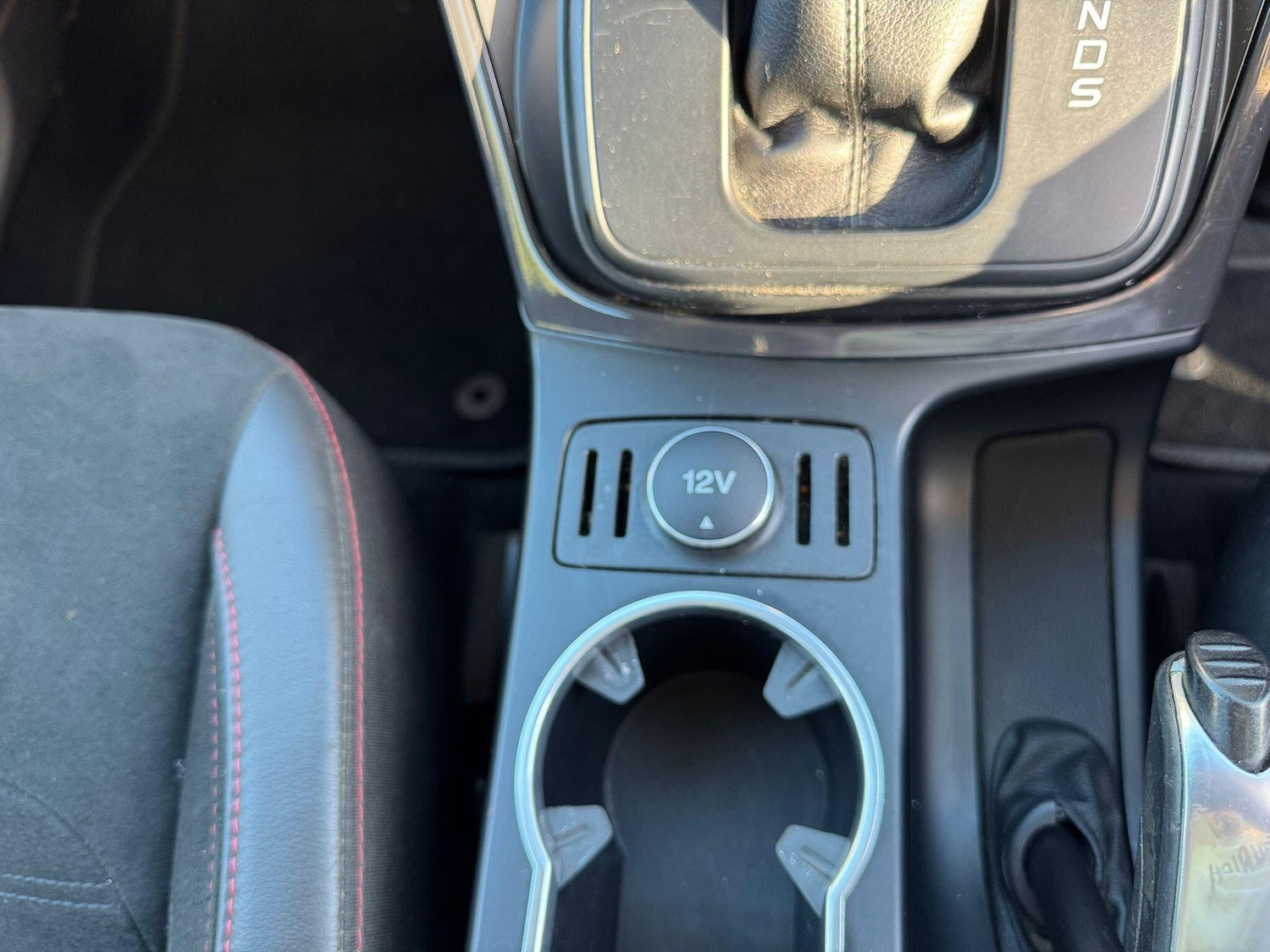 Used Ford Kuga 2016 for sale - 77290705: Photo 32