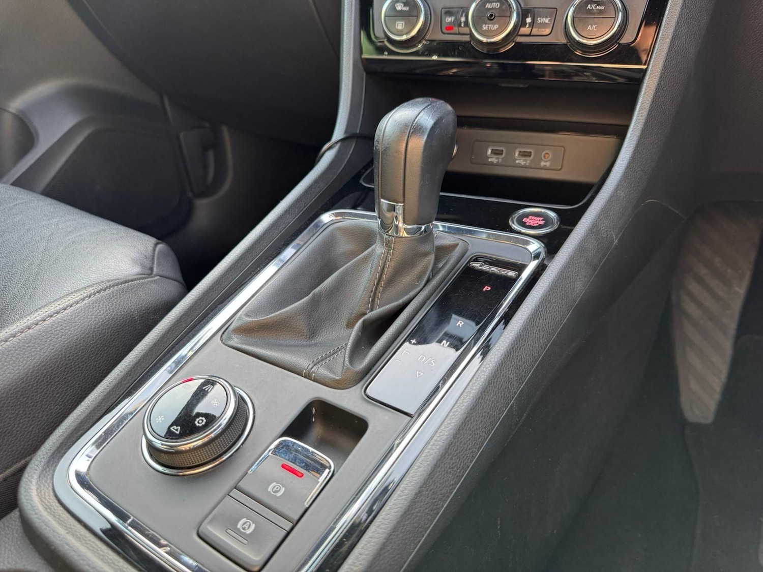 Used SEAT Ateca 2017 for sale - 77671750: Photo 32