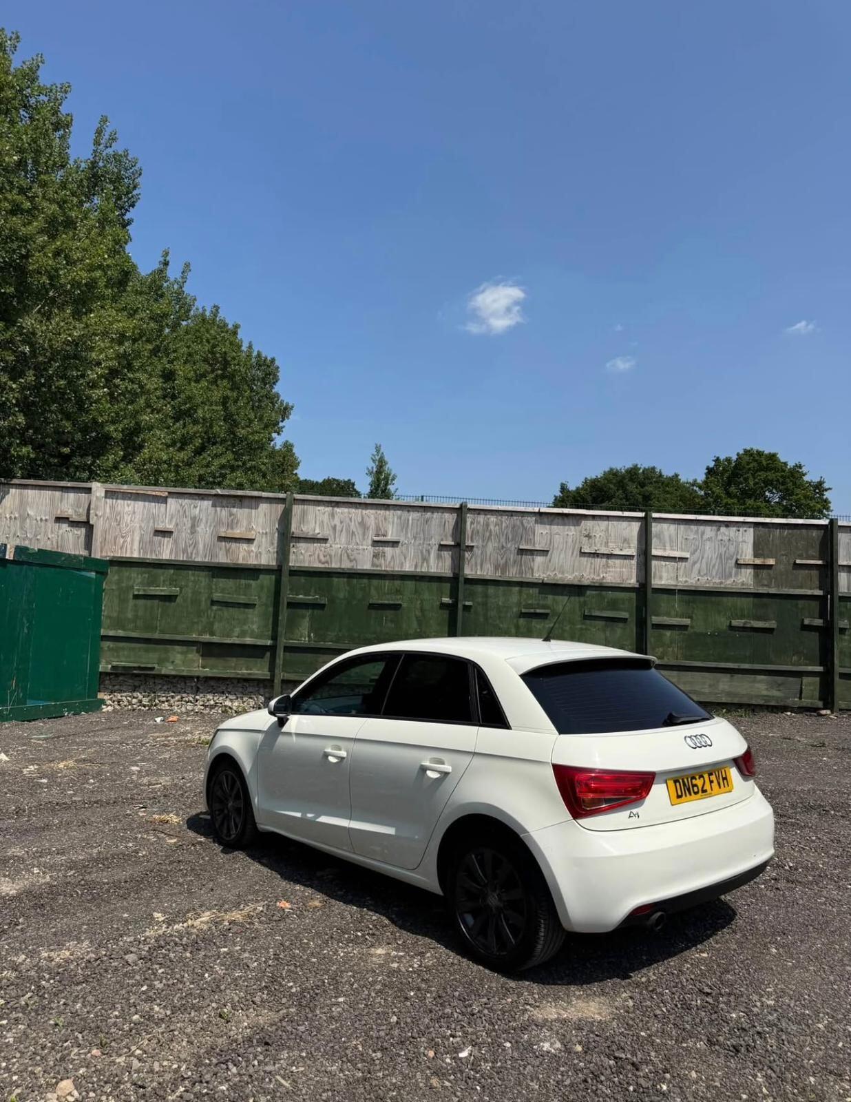 Used Audi A1 2012 for sale - 77290446: Photo 4