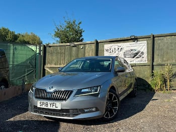 Used Skoda Superb 2018 for sale - 79807335: Photo
